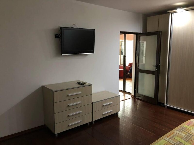 Metrou Muncii, Decebal, 2 camere 64mp, Centrala, Hidromasaj, contract Anaf